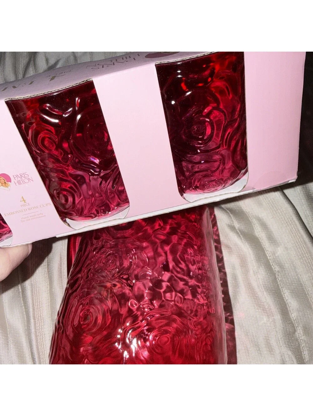 Paris Hilton Hot Pink Roses  4 Quart Acrylic Pitcher & 4 cup combo NWT